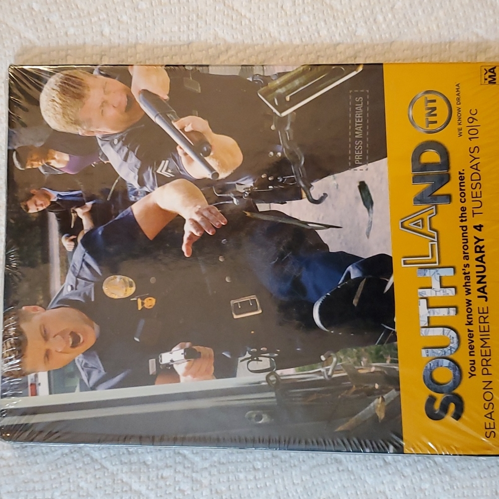 Southland Premiere Episode Collectors